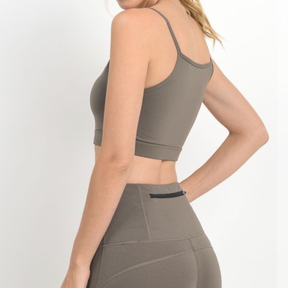 DOUBLE CROSS FRONT SPORTS BRA - Picture 2 of 3